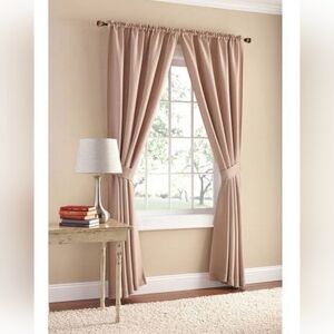 Silver Mainstays light curtains (2 Panels)